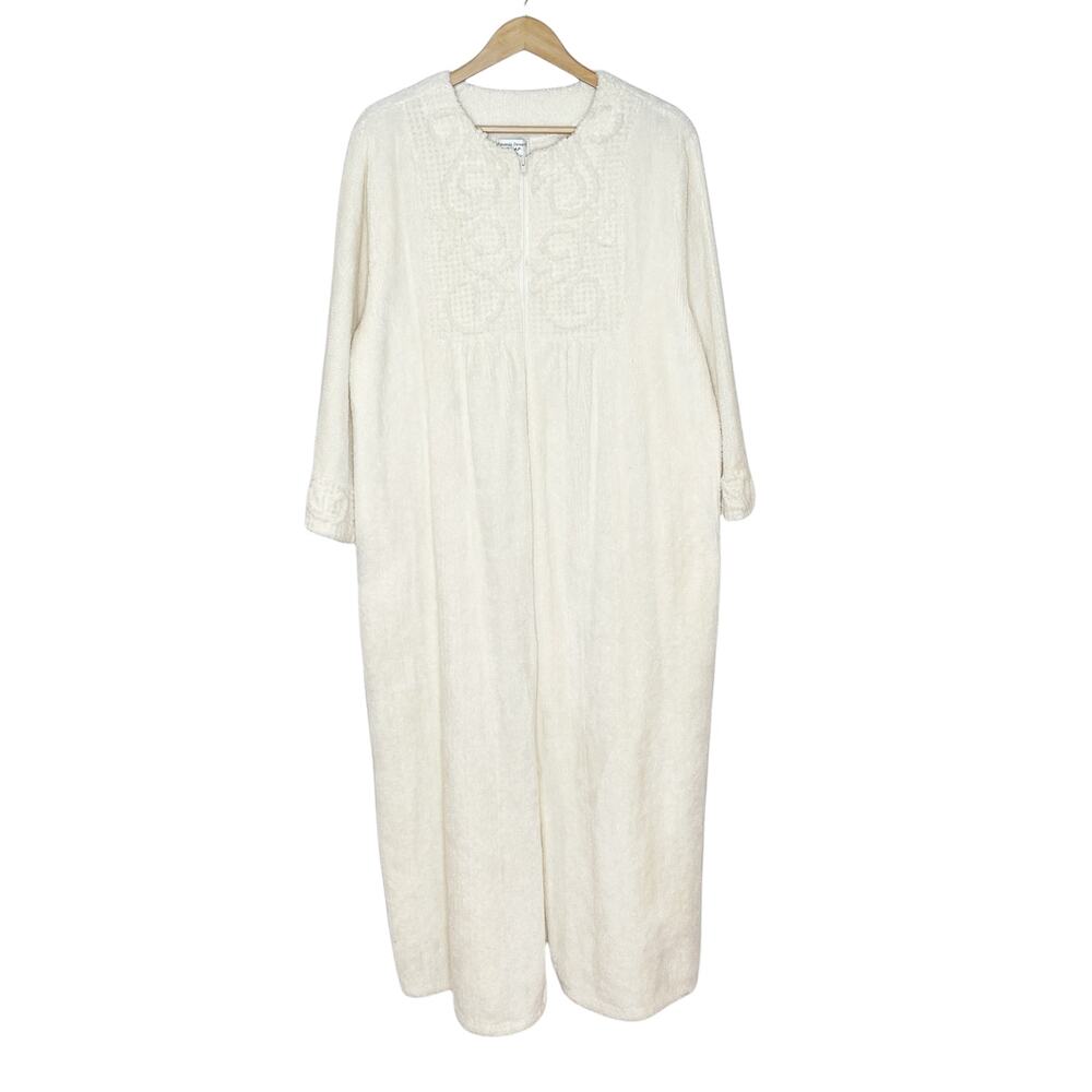 Vintage Amanda Stewart Intimates Robe White  MEDIUM New! Made in the USA